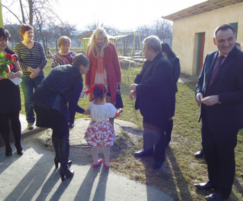 Prevedené práce - rekonštrukcia tried v základnej školy Bystré