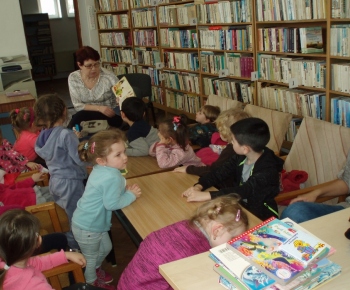 Materská škola v knižnici